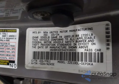 2004 Toyota Corolla Ce z USA, uszkodzony, nr VIN 1NXBR32E54Z318831